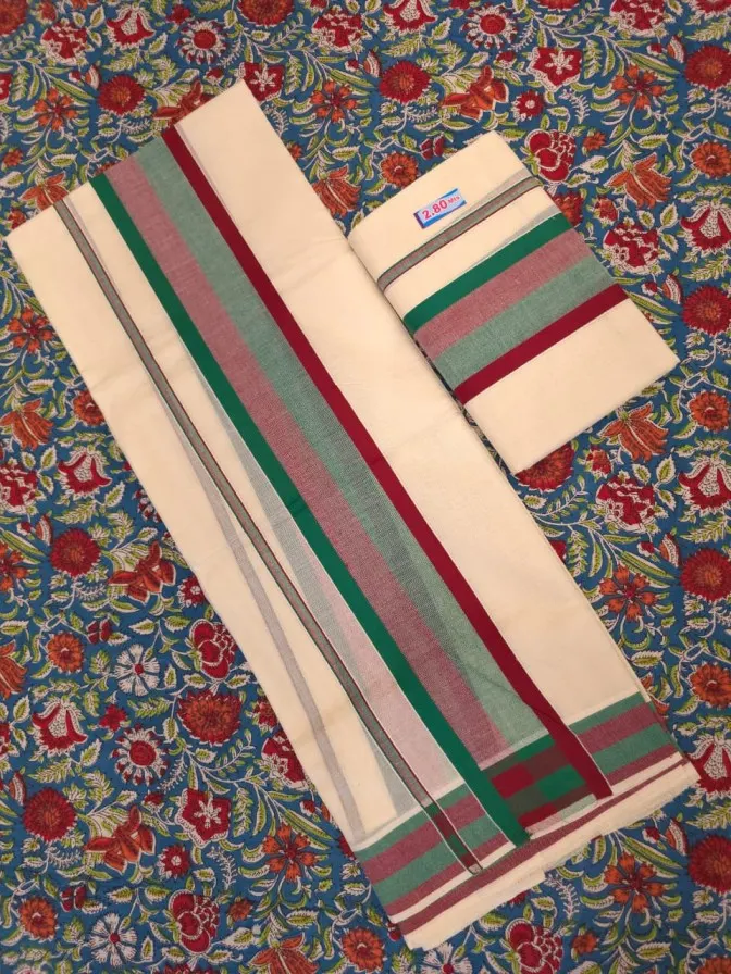 Meroon & Dark Green - Manthikkara - view 1