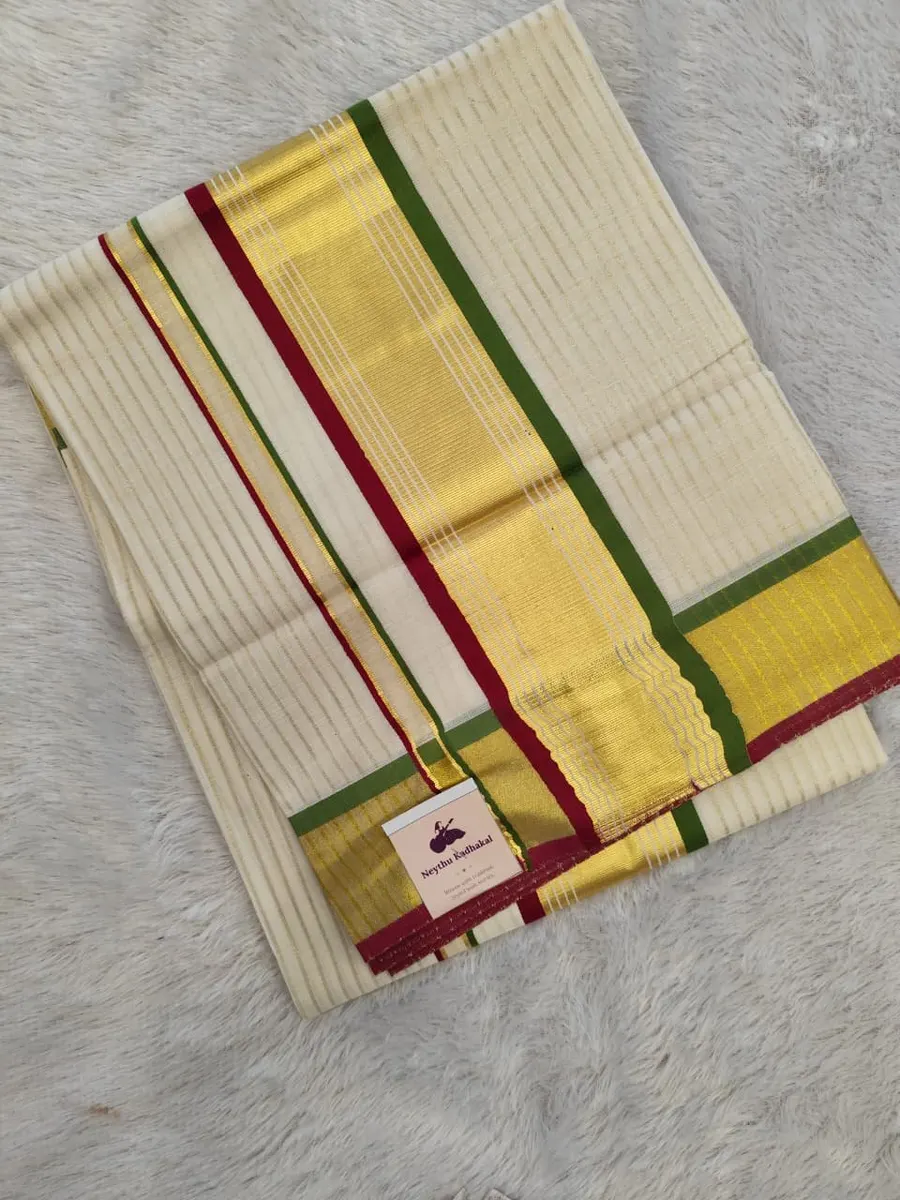 JANAKI - Green & Maroon - 4*4 Kotta Line Saree - view 1