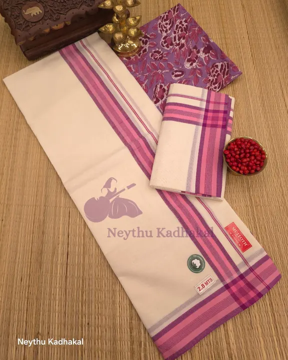 Violet & RosePink - Premium Mulloth SM